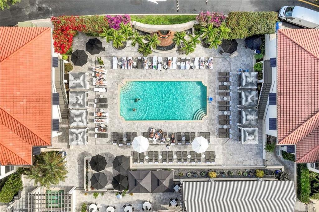 North Naples Bellasera Resort מראה חיצוני תמונה